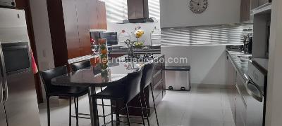 Casa de 4 alcobas en venta en Bosque De Pinos, Bogotá, 263 m² · foto 4 de 20
