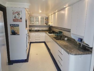 Apartamento en venta en Cerros De Suba, Bogotá · foto 2 de 20