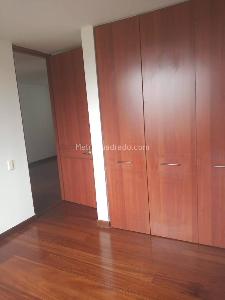 Apartamento de 3 alcobas en arriendo en Colinas De Suba, Bogotá, 100 m² · foto 10 de 17