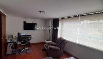 Apartaestudio en venta en Alhambra, Bogotá, 57 m² · foto 5 de 11