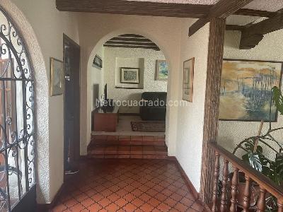 Casa de 4 alcobas en venta en La Calleja, Bogotá, 880 m² · foto 5 de 10