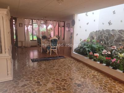 Casa de 4 alcobas en venta en Santa Margarita, Bogotá, 243 m² · foto 18 de 20