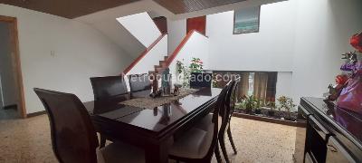 Casa de 4 alcobas en venta en Santa Margarita, Bogotá, 244 m² · foto 3 de 20