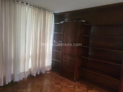 Casa de 4 alcobas en venta en Santa Margarita, Bogotá, 244 m² · foto 12 de 20