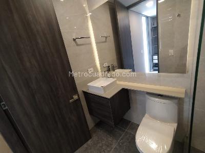 Apartamento en venta en Santa Barbara Alta, Bogotá · foto 9 de 13