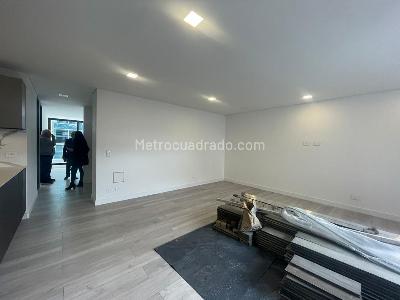 Apartamento en venta en Santa Barbara Alta, Bogotá · foto 3 de 8