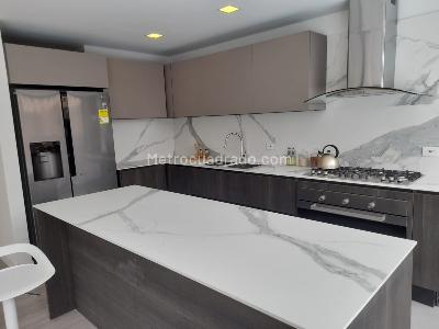 Apartamento en venta en Santa Barbara Alta, Bogotá · foto 4 de 20