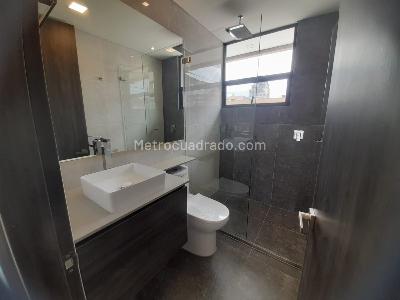 Apartamento en venta en Santa Barbara Alta, Bogotá · foto 15 de 20
