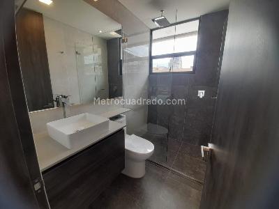 Apartamento en venta en Santa Barbara Alta, Bogotá · foto 19 de 20