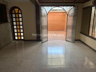 Casa en venta en Modelia, Bogotá · foto 4 de 20