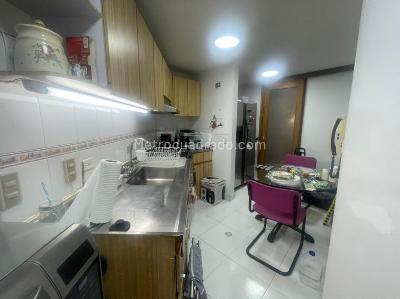 Apartamento en venta en Santa Barbara Central, Bogotá · foto 11 de 20