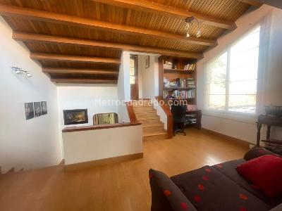 Casa de 4 alcobas en venta en Santa Ana, Bogotá, 413 m² · foto 4 de 20
