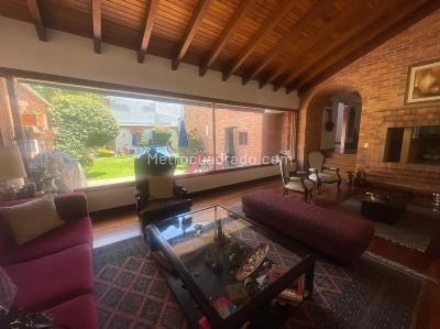 Casa de 4 alcobas en venta en Santa Ana, Bogotá, 413 m² · foto 5 de 20