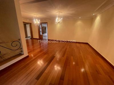 Apartamento en venta en Los Rosales, Bogotá · foto 2 de 20