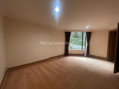 Apartamento en venta en Los Rosales, Bogotá · foto 4 de 20