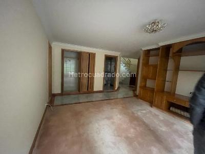 Apartamento en venta en Los Rosales, Bogotá · foto 7 de 20