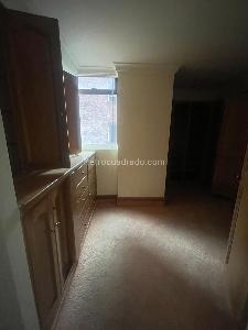 Apartamento en venta en Los Rosales, Bogotá · foto 8 de 20