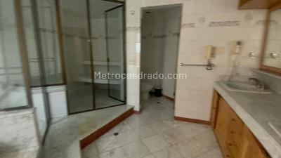 Apartamento en venta en Los Rosales, Bogotá · foto 17 de 20