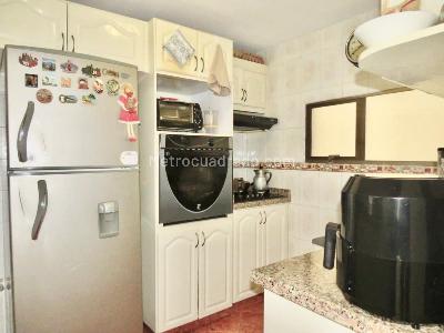 Apartamento en venta en El Contador, Bogotá · foto 14 de 18