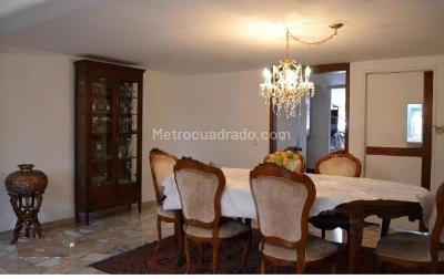 Casa en venta en Alhambra, Bogotá · foto 3 de 16