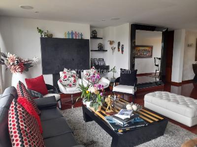Apartamento de 4 alcobas en venta en Lindaraja, Bogotá, 200 m² · foto 7 de 20
