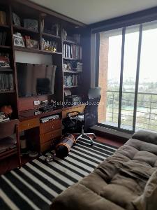 Apartamento de 4 alcobas en venta en Lindaraja, Bogotá, 200 m² · foto 8 de 20