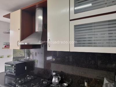 Apartamento de 4 alcobas en venta en Lindaraja, Bogotá, 200 m² · foto 17 de 20