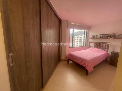 Apartamento de 4 alcobas en venta en Buganvilla, Bogotá, 257 m² · foto 14 de 20