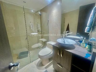Apartamento de 4 alcobas en venta en Buganvilla, Bogotá, 257 m² · foto 17 de 20