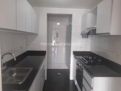 Apartamento en venta en Pasadena, Bogotá · foto 3 de 16