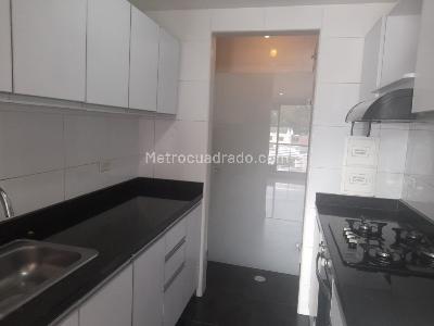 Apartamento en venta en Pasadena, Bogotá · foto 4 de 16