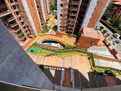 Apartamento de 3 alcobas en venta en Calleja Alta, Bogotá, 185 m² · foto 4 de 20