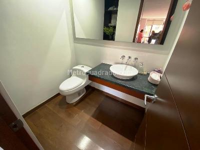 Apartamento de 3 alcobas en venta en Calleja Alta, Bogotá, 185 m² · foto 5 de 20