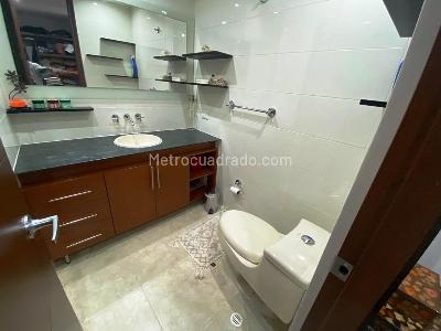 Apartamento de 3 alcobas en venta en Calleja Alta, Bogotá, 185 m² · foto 14 de 20