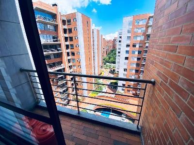 Apartamento de 3 alcobas en venta en Calleja Alta, Bogotá, 185 m² · foto 15 de 20