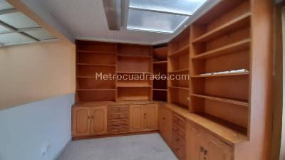 Casa de 4 alcobas en venta en Malibu La Alhambra, Bogotá, 150 m² · foto 16 de 20