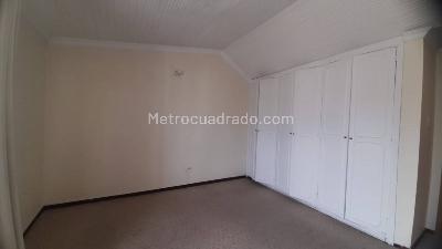 Casa de 4 alcobas en venta en Malibu La Alhambra, Bogotá, 150 m² · foto 19 de 20