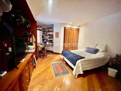 Apartamento en venta en Los Rosales, Bogotá · foto 8 de 20