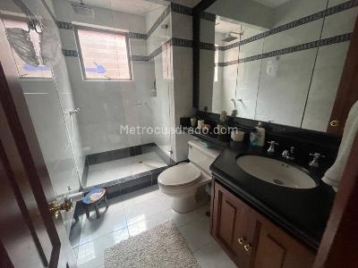 Apartamento en venta en Los Rosales, Bogotá · foto 15 de 20