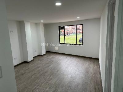 Apartamento en venta en Alqueria, Bogotá · foto 2 de 20