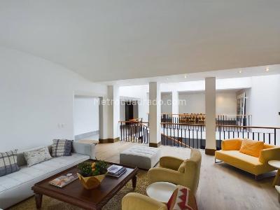 Casa de 5 alcobas en venta en Santa Ana, Bogotá, 587 m² · foto 2 de 20