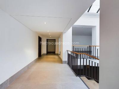 Casa de 5 alcobas en venta en Santa Ana, Bogotá, 587 m² · foto 14 de 20