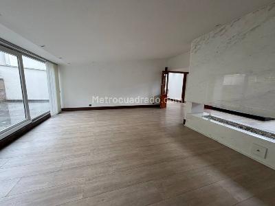 Casa de 5 alcobas en venta en Santa Ana, Bogotá, 672 m² · foto 13 de 20