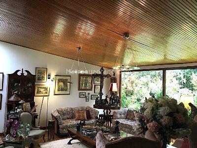 Casa en venta en Santa Barbara Alta, Bogotá · foto 3 de 16