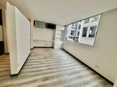 Apartamento en venta en San Patricio, Bogotá · foto 2 de 19