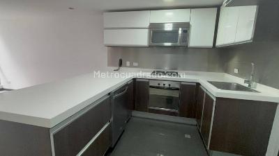 Apartamento en venta en San Patricio, Bogotá · foto 7 de 19