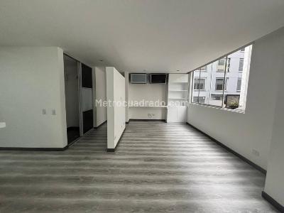 Apartamento en venta en San Patricio, Bogotá · foto 8 de 19