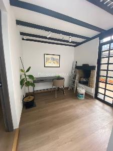 Casa de 5 alcobas en venta en Quinta Paredes, Bogotá, 220 m² · foto 8 de 17