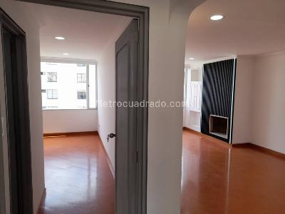 Apartamento de 2 alcobas en venta en Potosi, Bogotá, 77 m² · foto 4 de 20