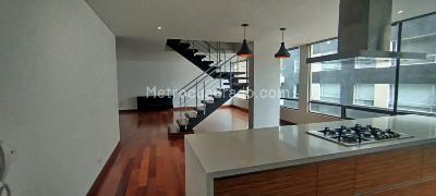 Apartamento de 3 alcobas en venta en Chico Norte Iii, Bogotá, 159 m² · foto 3 de 20